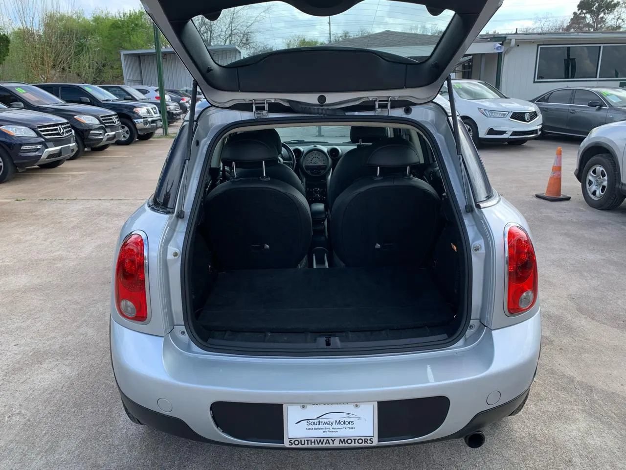 Used 2012 MINI Cooper Countryman FWD image 19