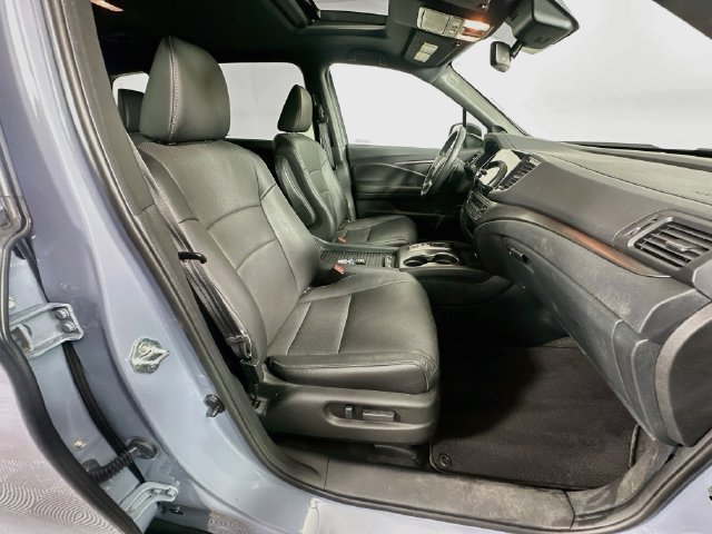 Used 2023 Honda Passport EX-L image 28