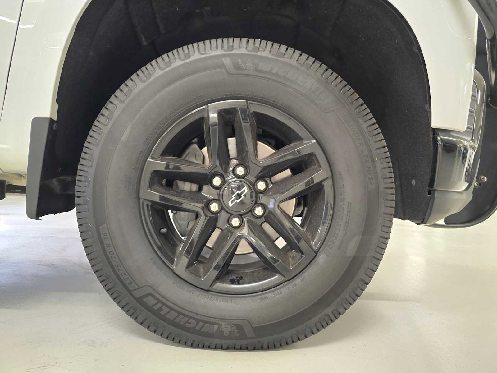 Used 2020 Chevrolet Silverado 1500 LT Trail Boss AWD/4WD image 8