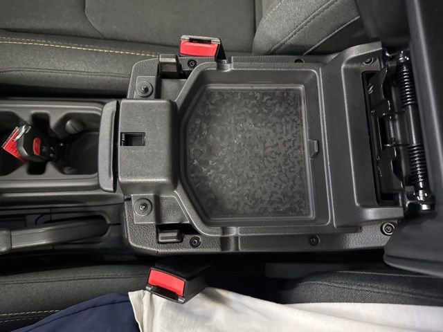 Used 2024 Jeep Wrangler Unlimited AWD/4WD image 42