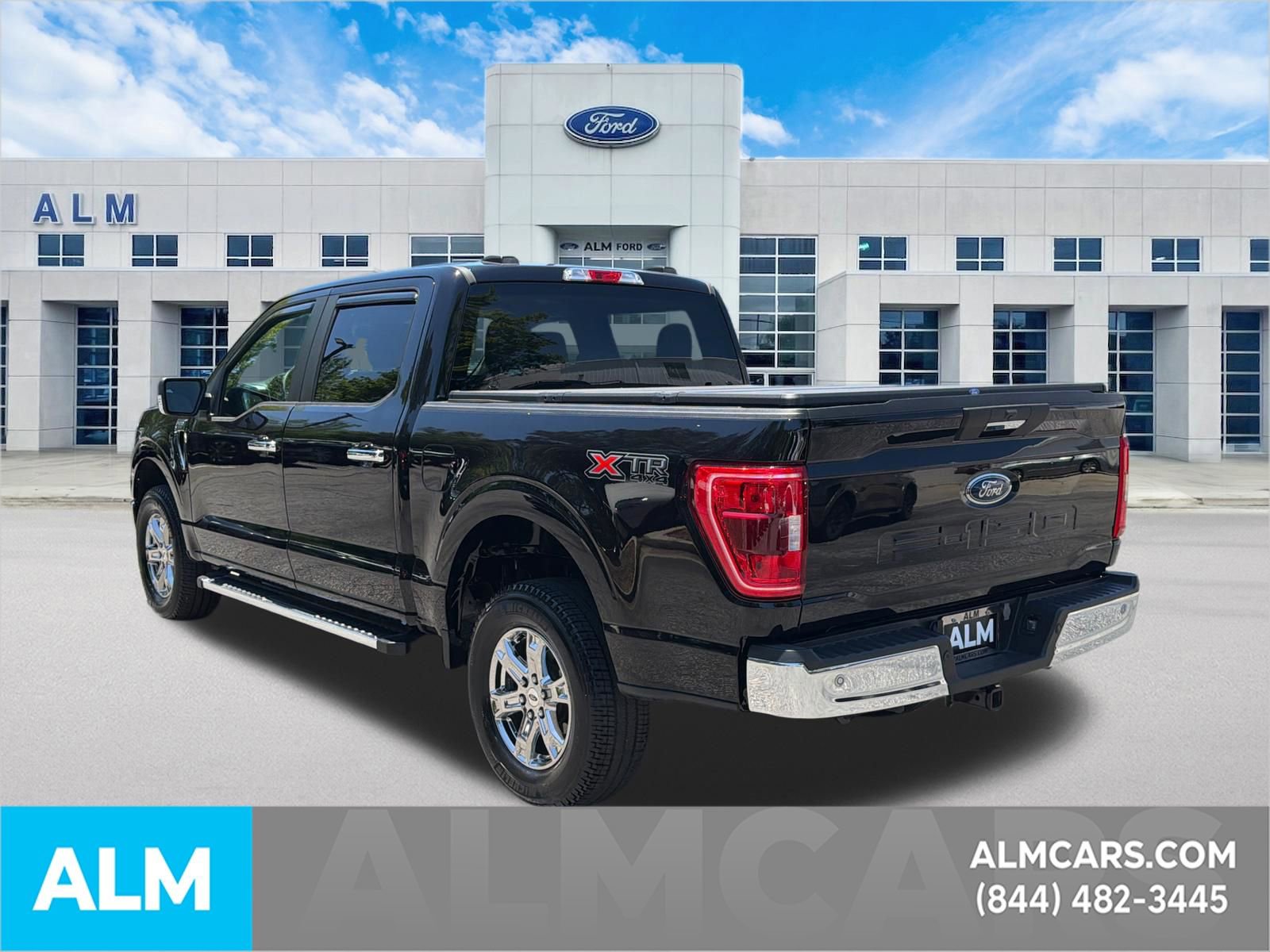 Used 2023 Ford F150 XLT w/ XTR Package AWD/4WD image 8