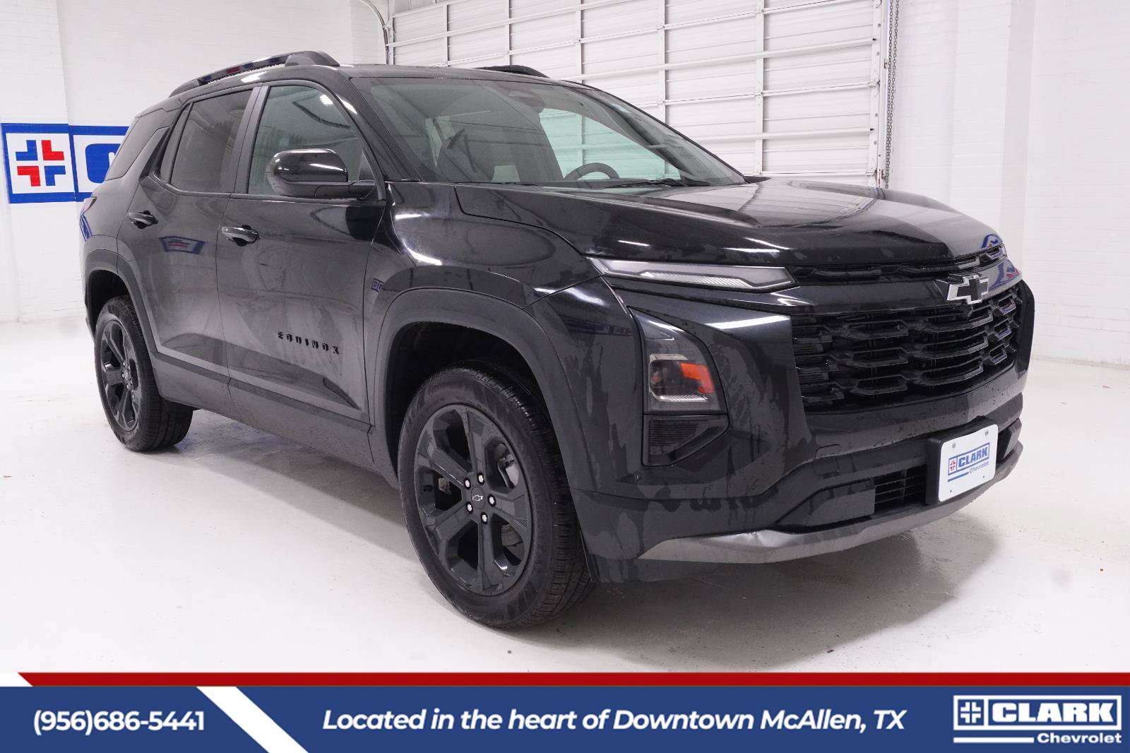 New 2027 Chevrolet Equinox LT w/ Convenience Package II FWD image 3