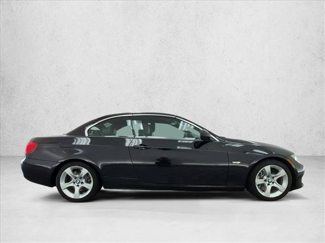 Used 2013 BMW 335i Convertible RWD video 4