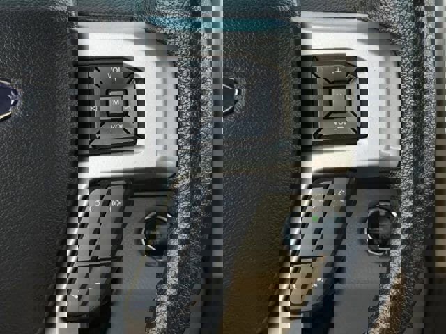 Used 2015 Ford F150 Lariat image 16