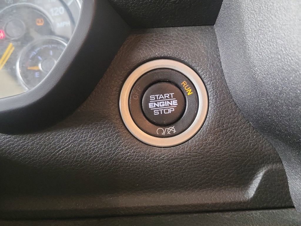 Used 2021 RAM 2500 Tradesman image 14