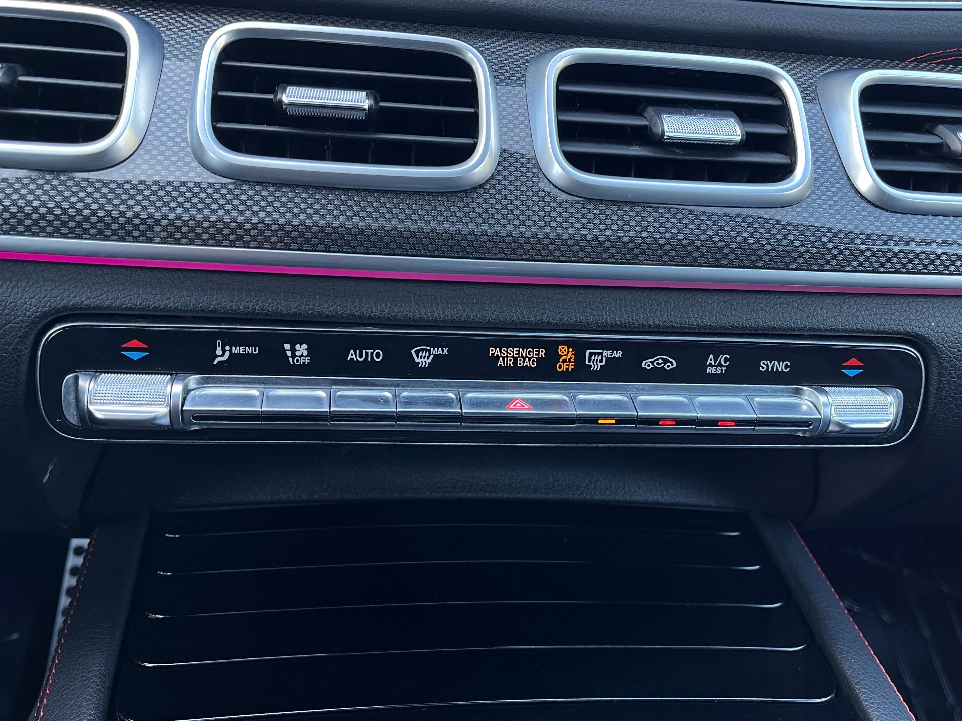 Used 2022 Mercedes-Benz GLE 53 AMG 4MATIC image 45