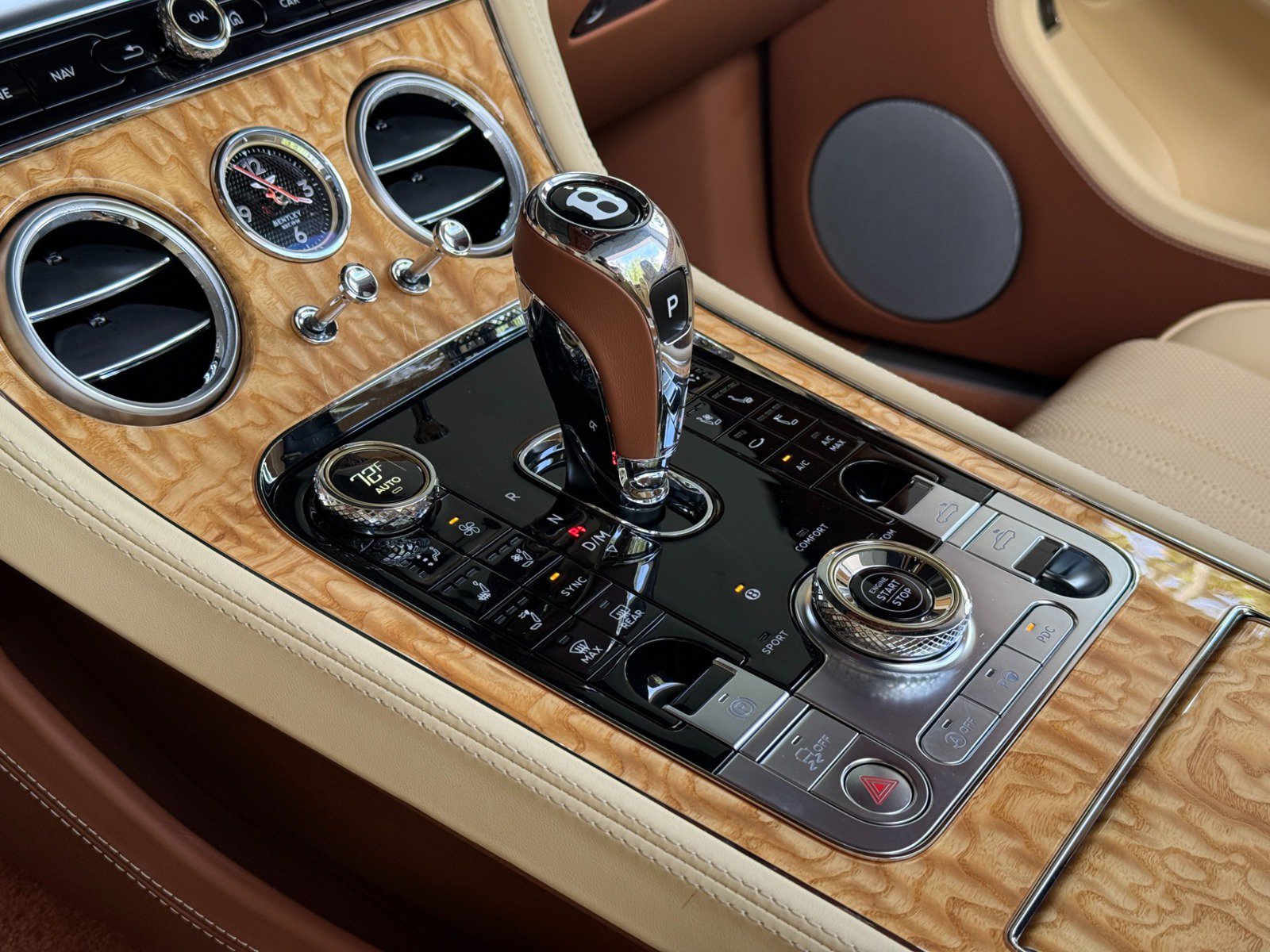 Used 2023 Bentley Continental GT Mulliner AWD/4WD image 42