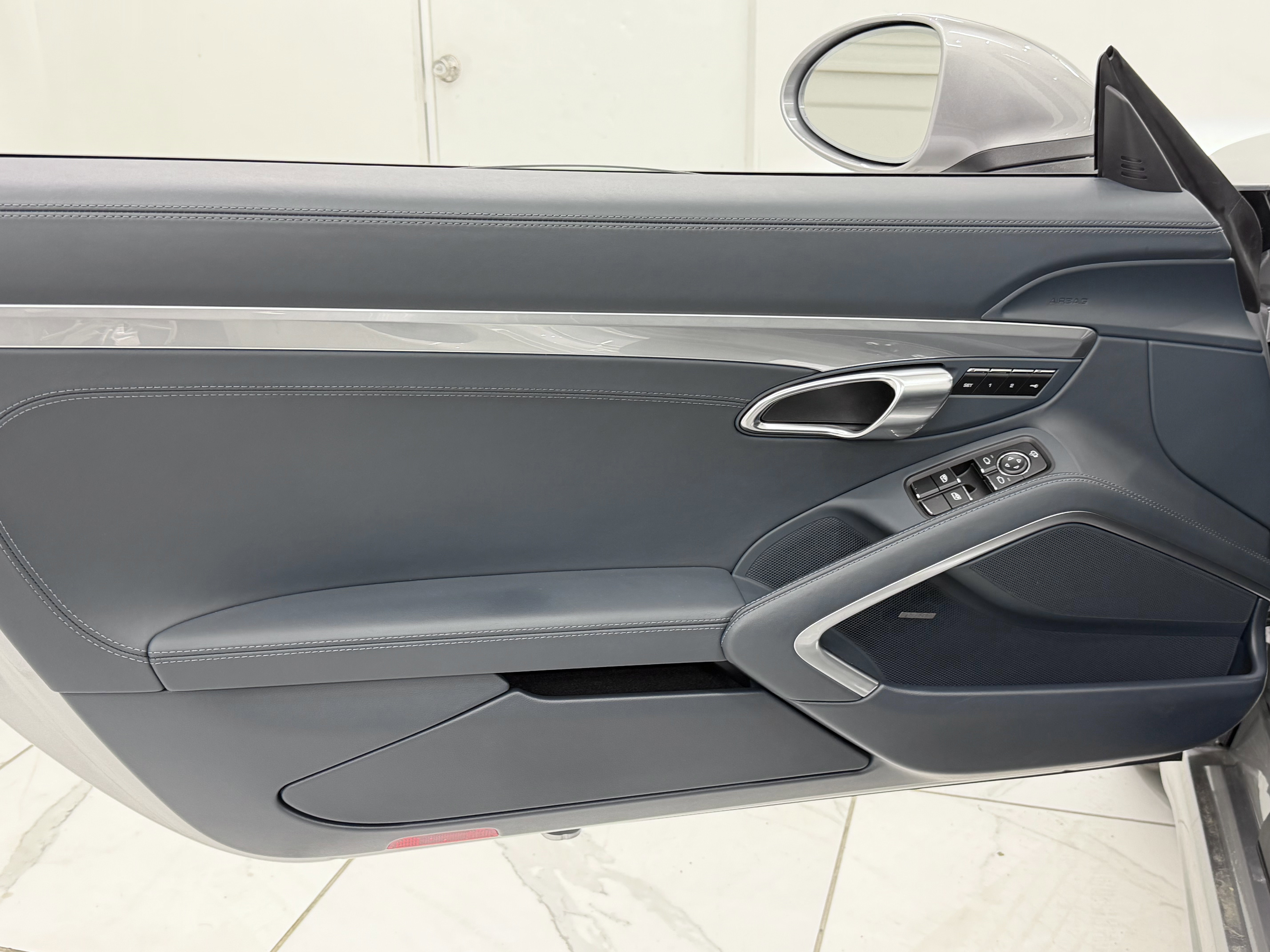 Certified 2025 Porsche 718 Boxster S image 27