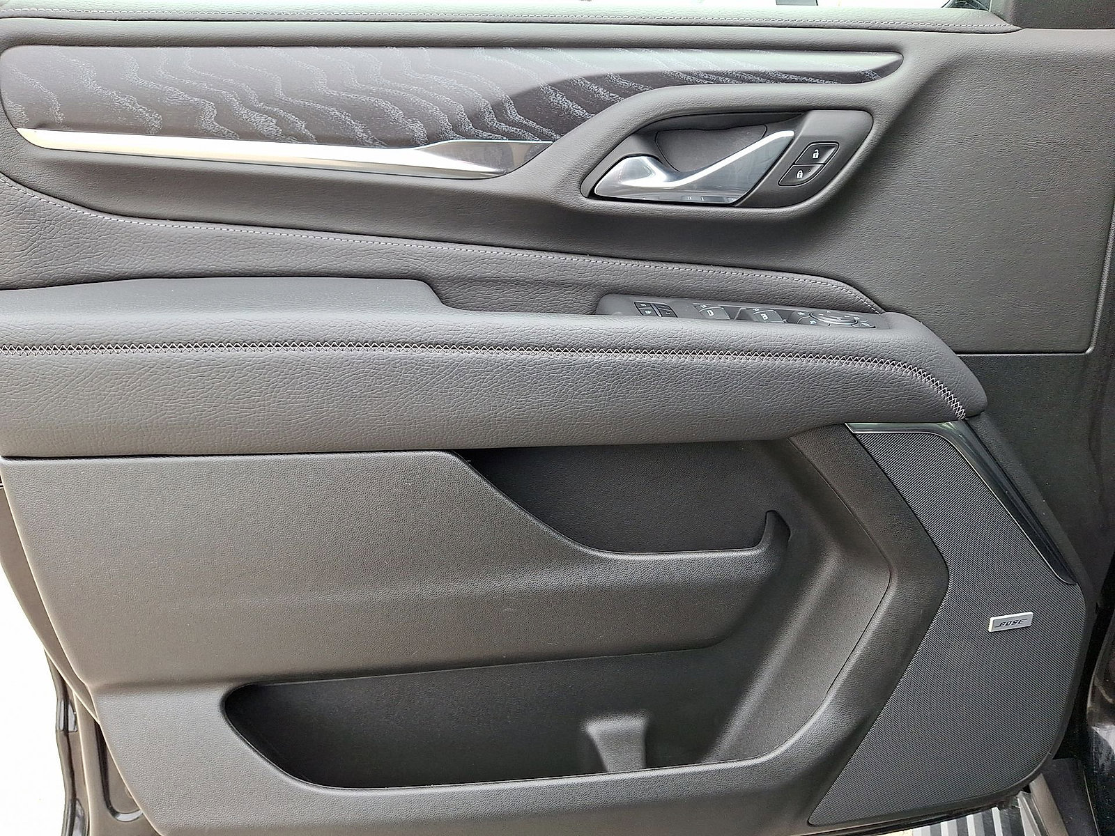 Certified 2024 GMC Yukon XL Denali image 10