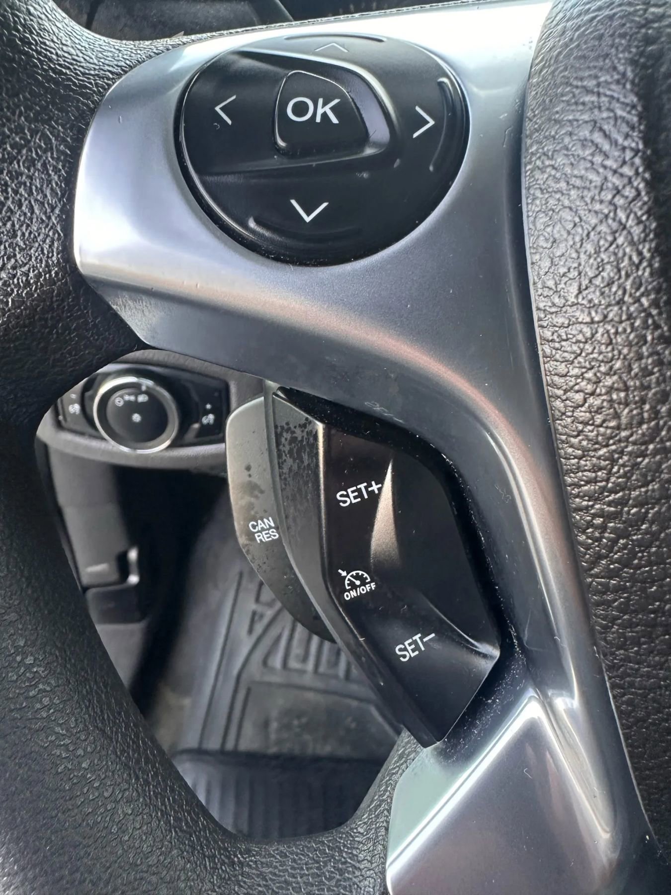 Used 2017 Ford Transit Connect XL image 12