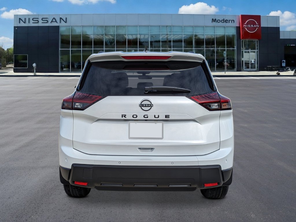 New 2026 Nissan Rogue Dark Armor FWD image 4