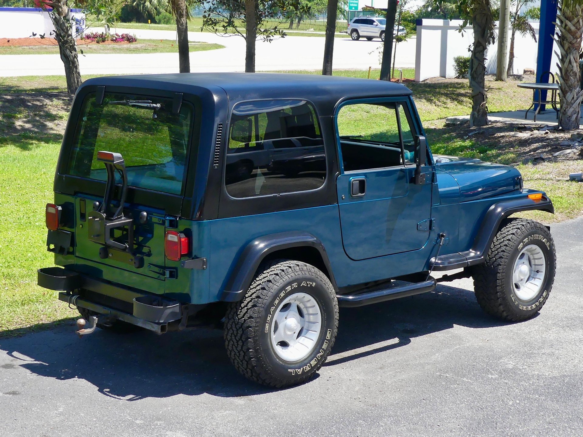 Used 1995 Jeep Wrangler Rio Grande image 21