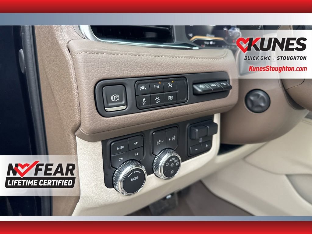 Used 2023 GMC Yukon Denali w/ LPO, Floor Liner Package image 21