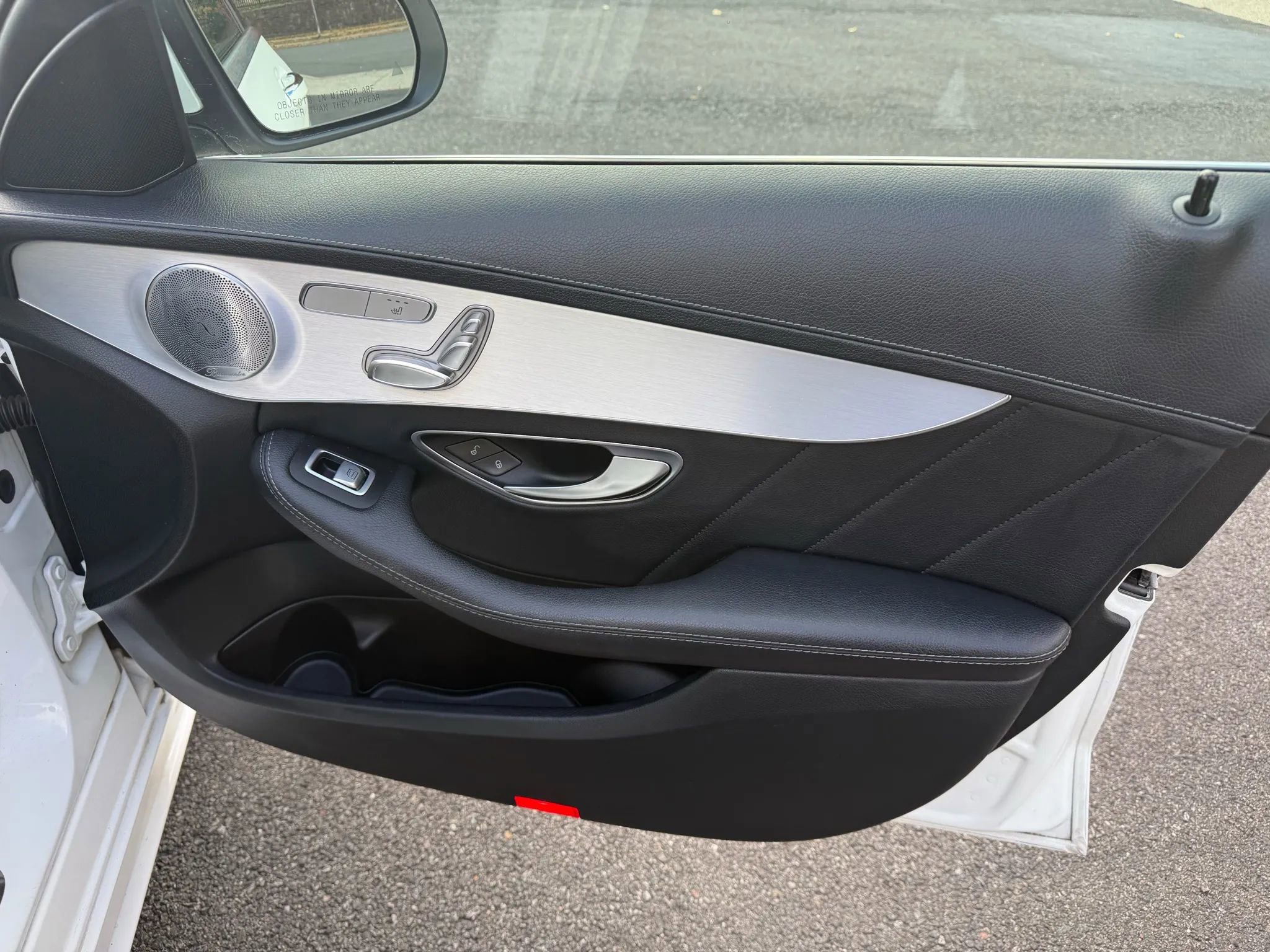 Used 2015 Mercedes-Benz C 300 4MATIC Sedan image 28