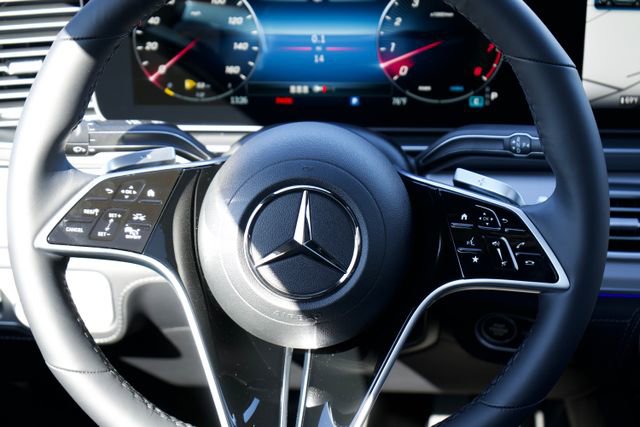 New 2026 Mercedes-Benz GLE 450 4MATIC Coupe image 16