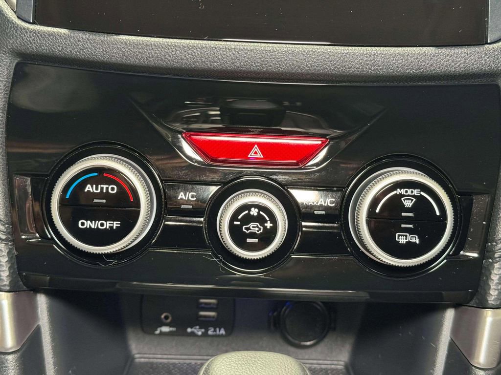 Used 2019 Subaru Forester Premium AWD/4WD image 7