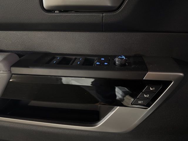 Used 2024 Toyota Tundra Limited image 30