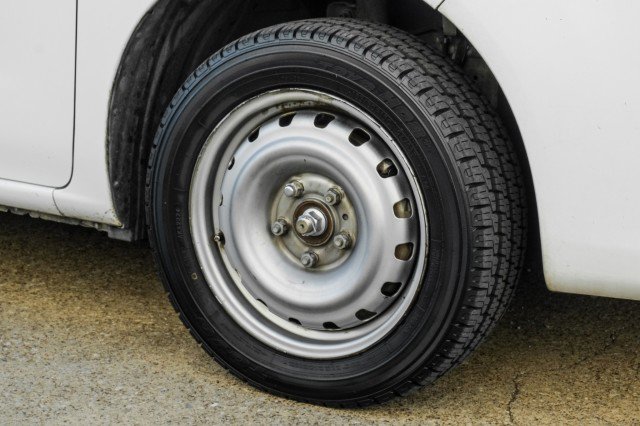 Used 2020 Nissan NV200 S image 50