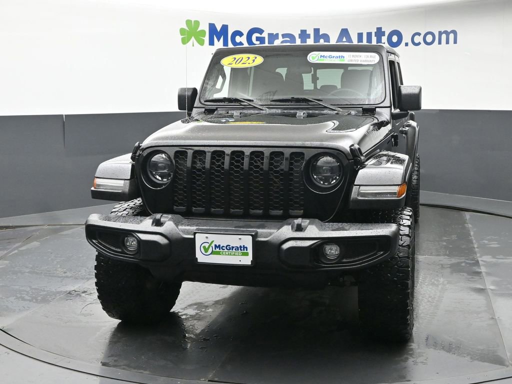 Used 2023 Jeep Gladiator Willys image 5