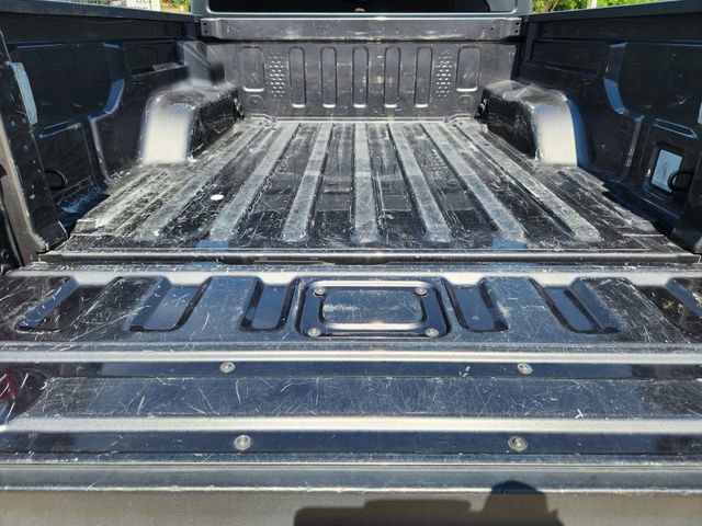 Used 2022 Jeep Gladiator Rubicon w/ LED Lighting Group AWD/4WD image 32