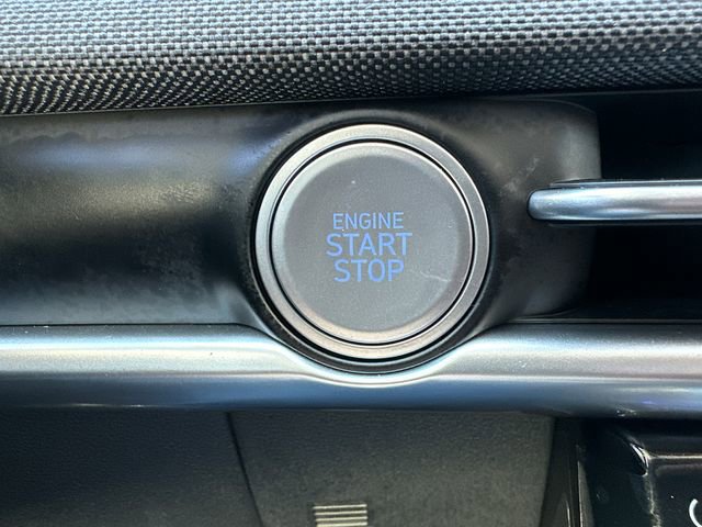 Used 2025 Hyundai Tucson Limited image 32