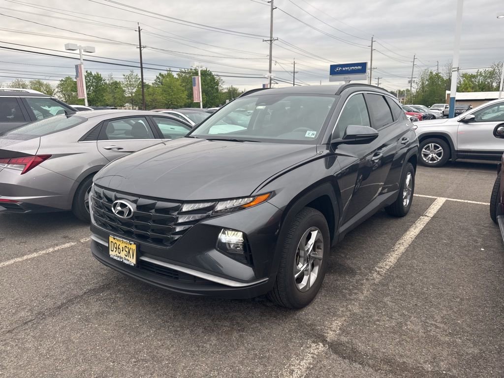 Certified 2023 Hyundai Tucson SEL AWD/4WD image 2