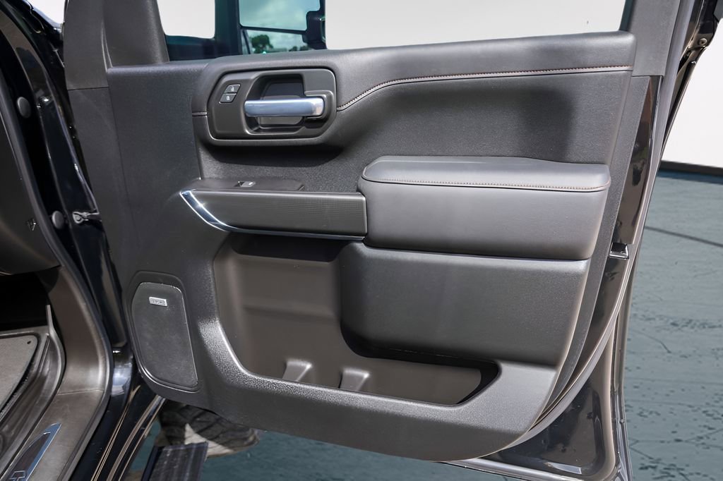 Used 2021 GMC Sierra 2500 AT4 w/ AT4 Premium Plus Package image 32