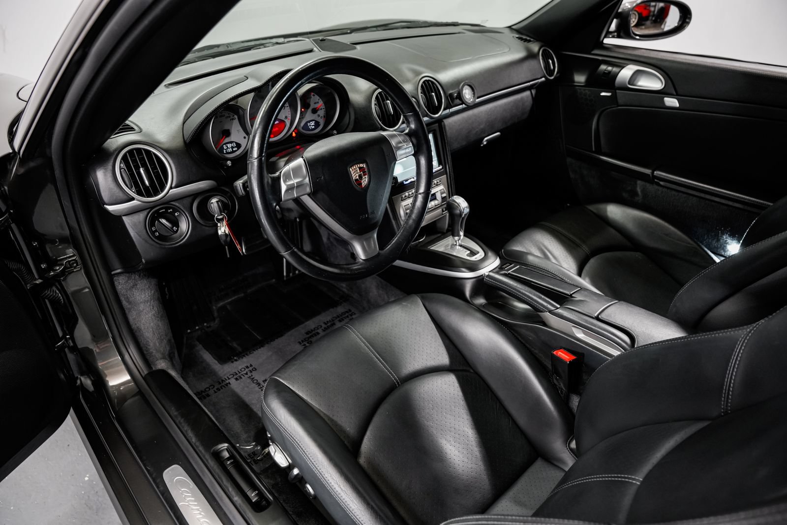 Used 2006 Porsche Cayman S RWD image 9