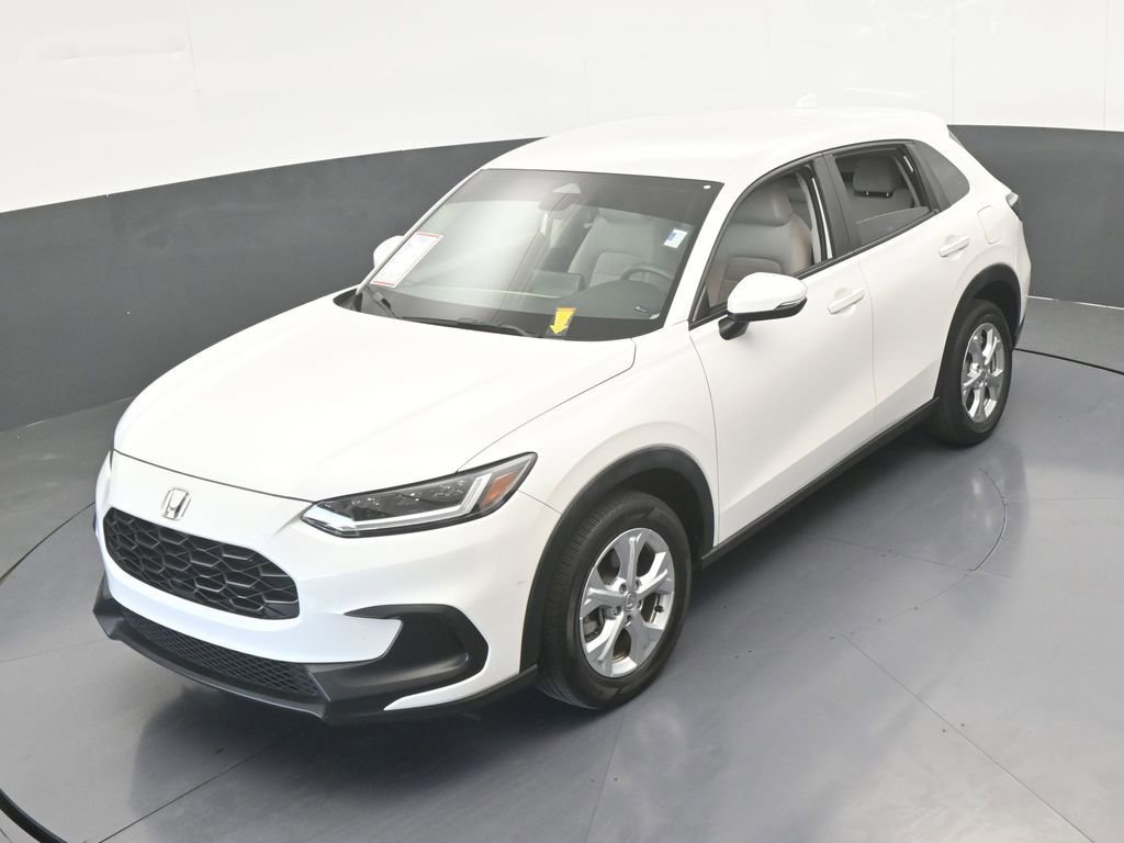 Used 2023 Honda HR-V LX image 45