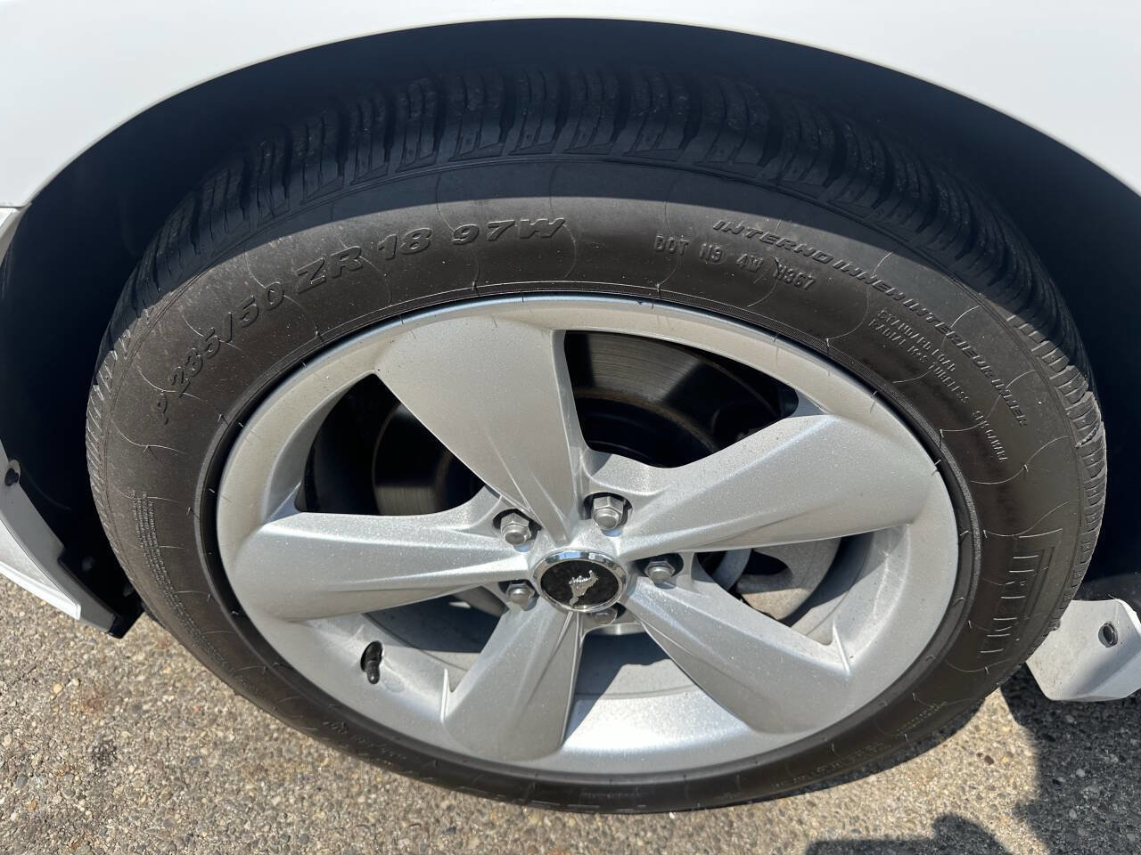 Used 2014 Ford Mustang GT Premium image 29