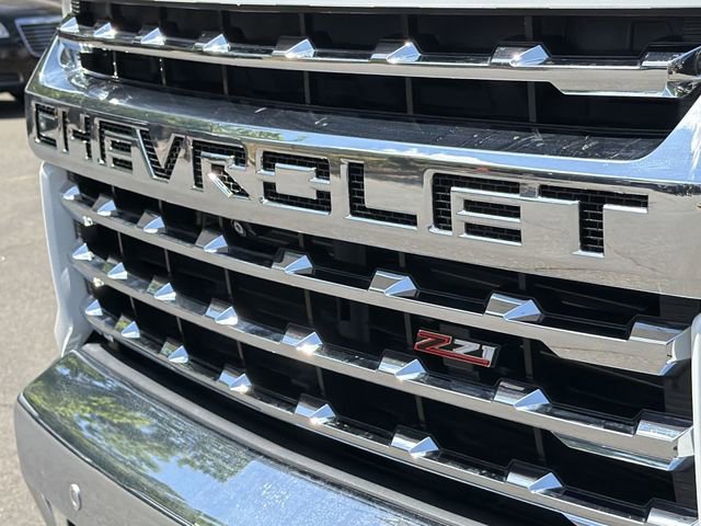 Used 2021 Chevrolet Silverado 2500 LTZ w/ LTZ Convenience Package image 16