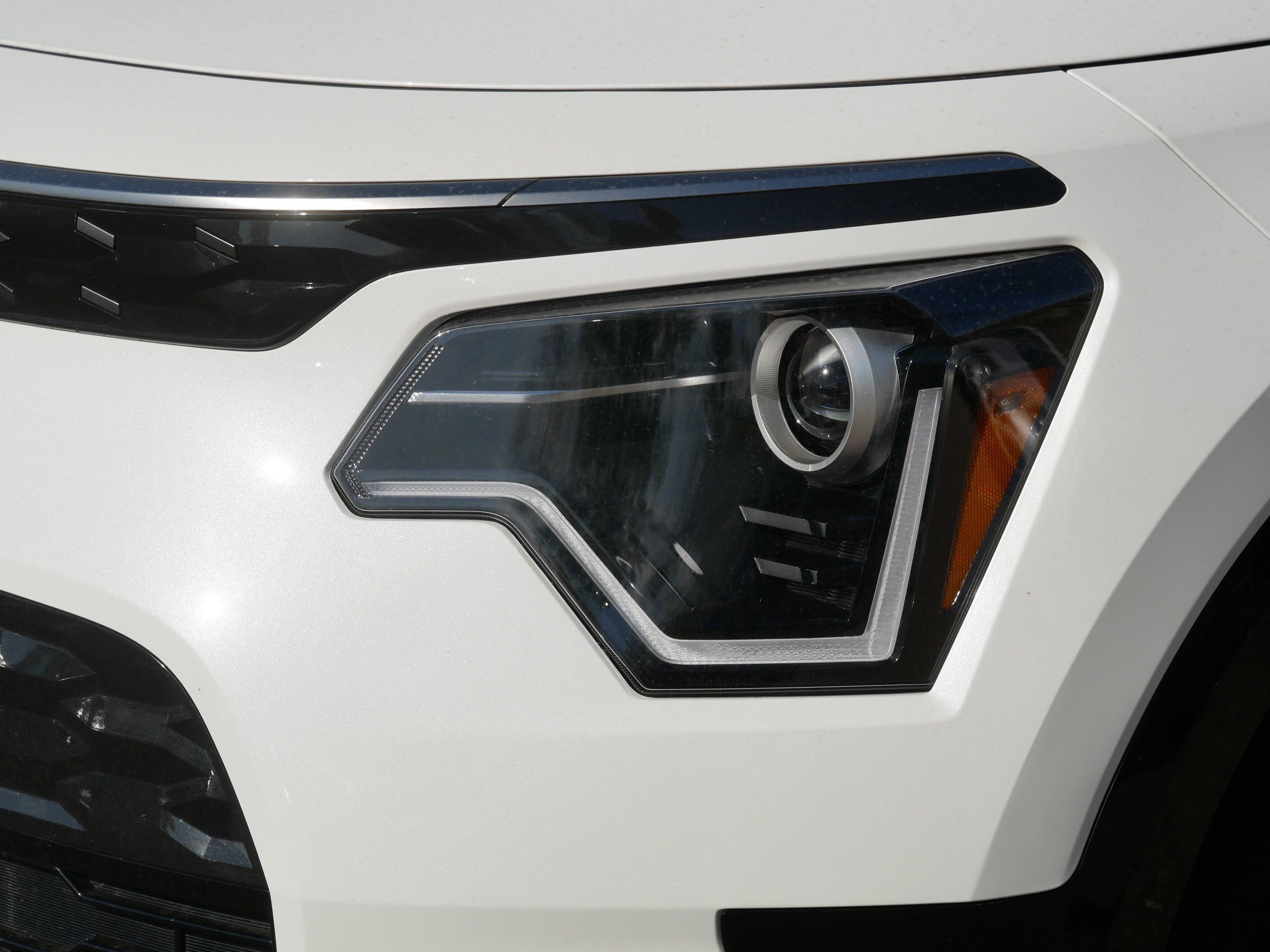 Certified 2024 Kia Niro Wind w/ Wind Preserve Package FWD image 16