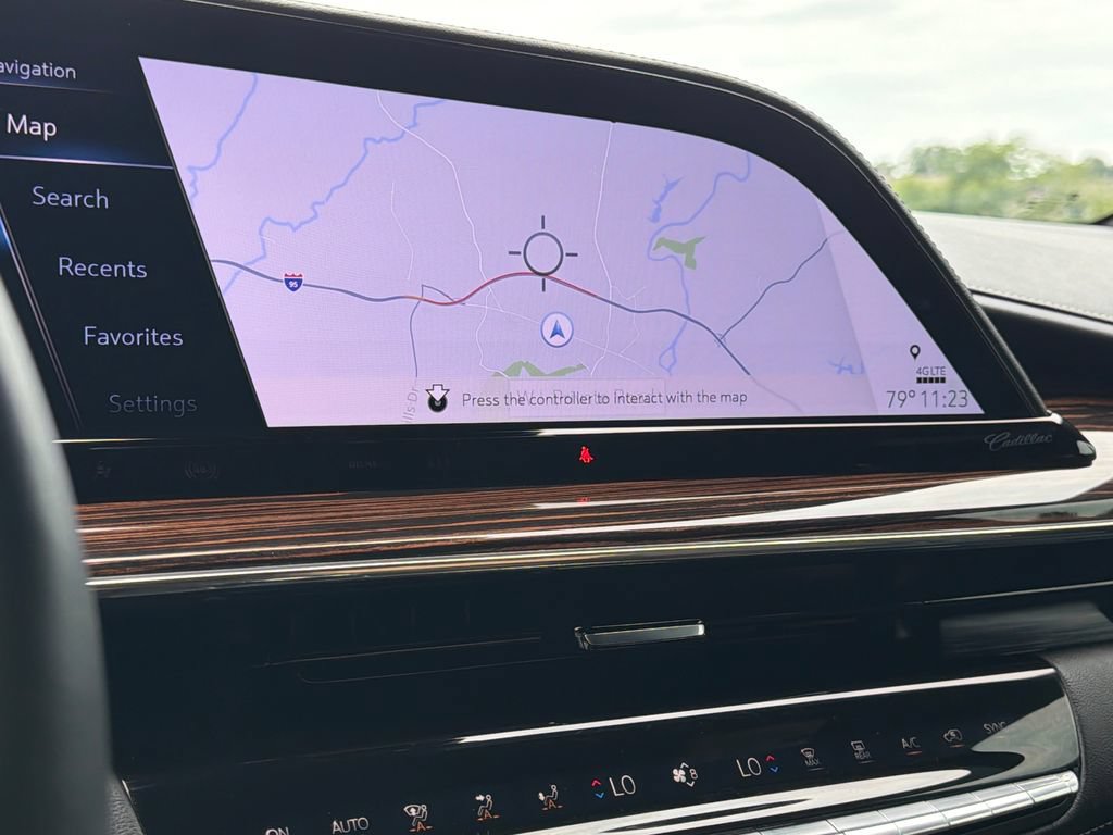 Certified 2024 Cadillac Escalade Premium Luxury AWD/4WD image 8