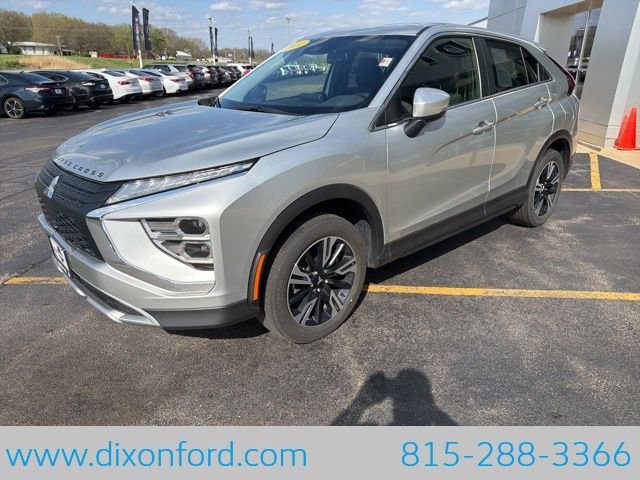 Used 2024 Mitsubishi Eclipse Cross SEL AWD/4WD image 3
