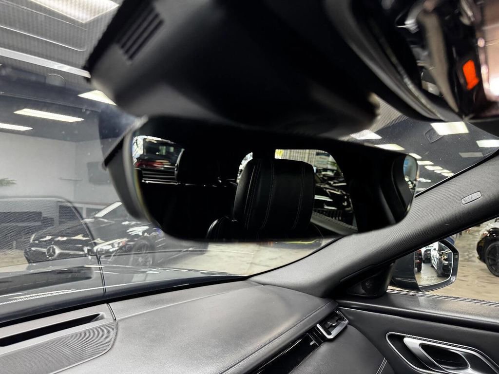 Used 2018 Land Rover Range Rover Velar R-Dynamic HSE AWD/4WD image 28