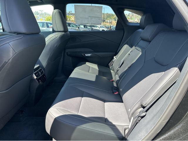 New 2026 Lexus RX 350 w/ Convenience Package AWD/4WD image 17