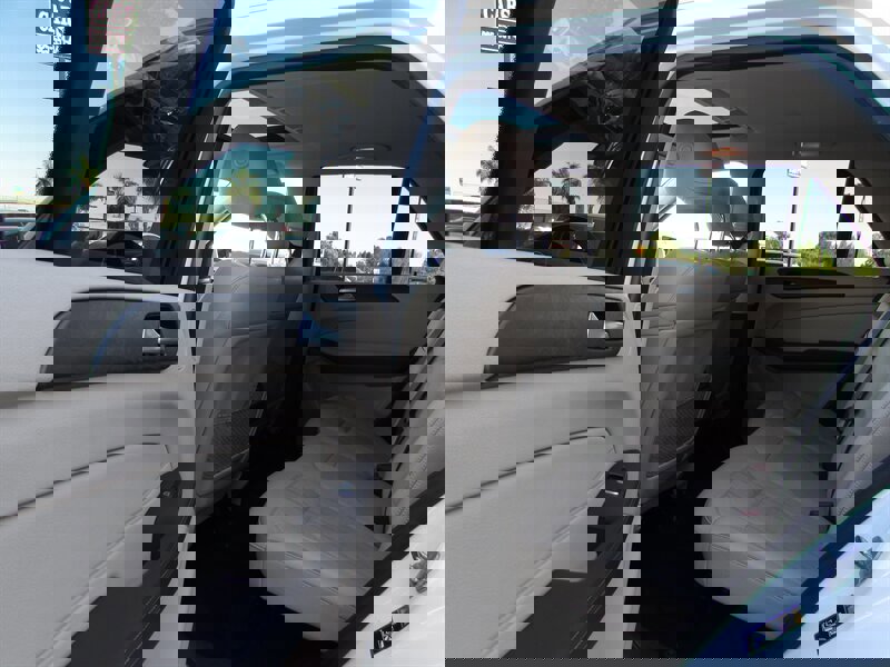 Used 2018 Mercedes-Benz GLE 350 4MATIC image 15