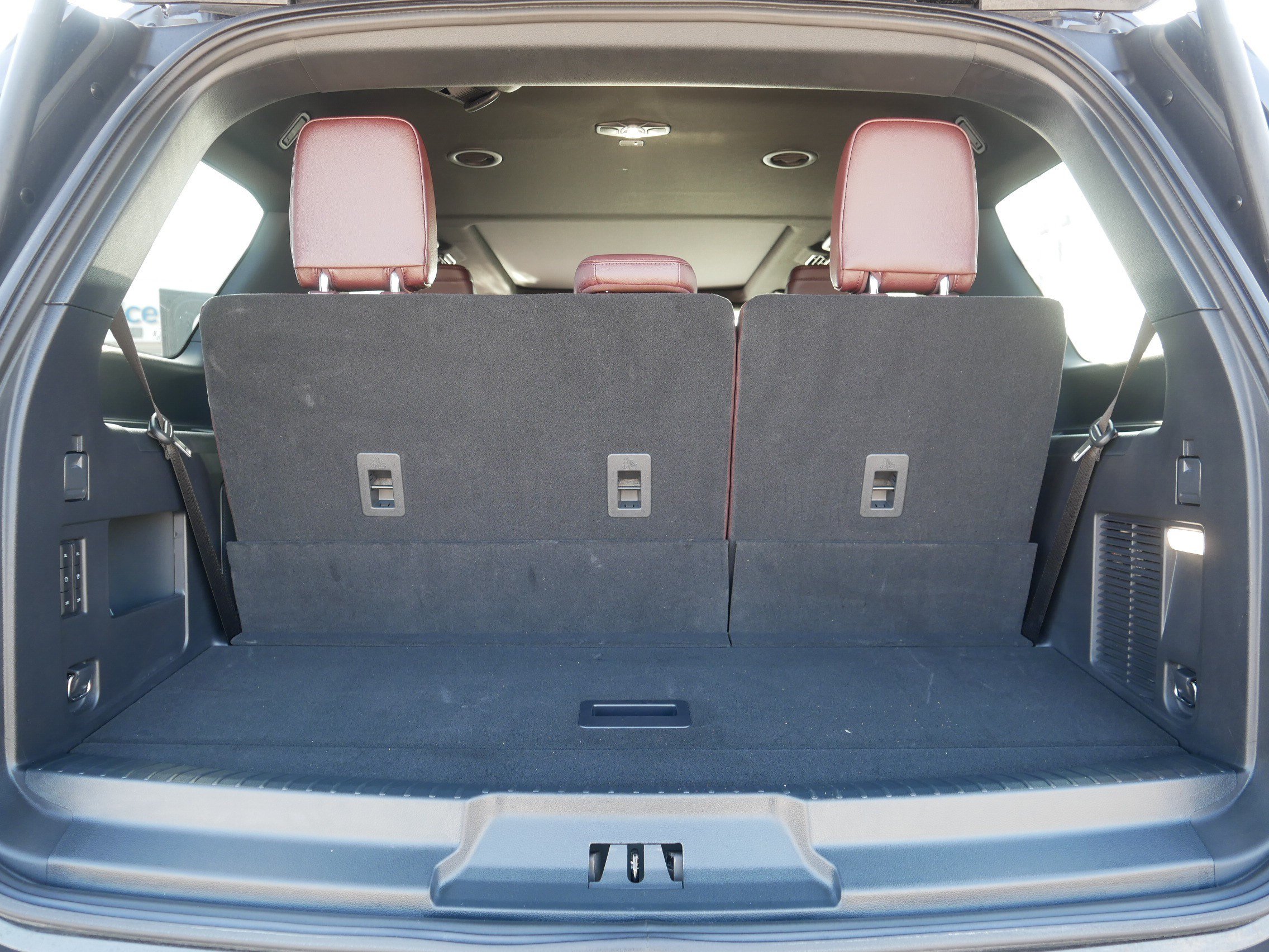Used 2024 Ford Expedition Limited AWD/4WD image 18