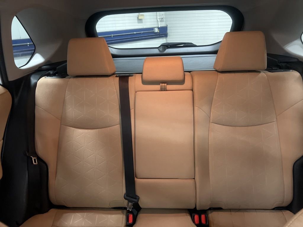 Used 2020 Toyota RAV4 XLE w/ Convenience Package image 13