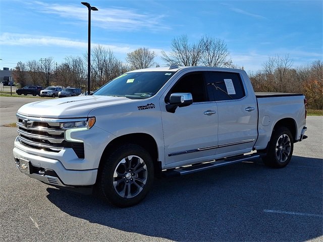 Used 2024 Chevrolet Silverado 1500 High Country w/ Technology Package image 6