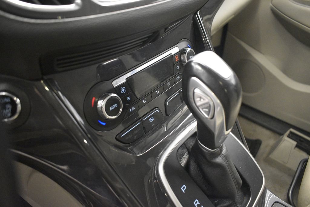 Used 2014 Ford Escape Titanium image 27