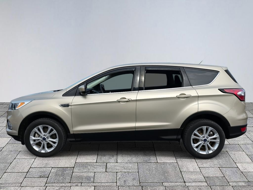 Used 2017 Ford Escape SE w/ SE Cold Weather Package image 4