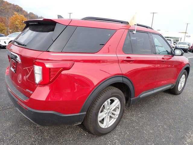 Used 2023 Ford Explorer XLT w/ Equipment Group 202A image 9