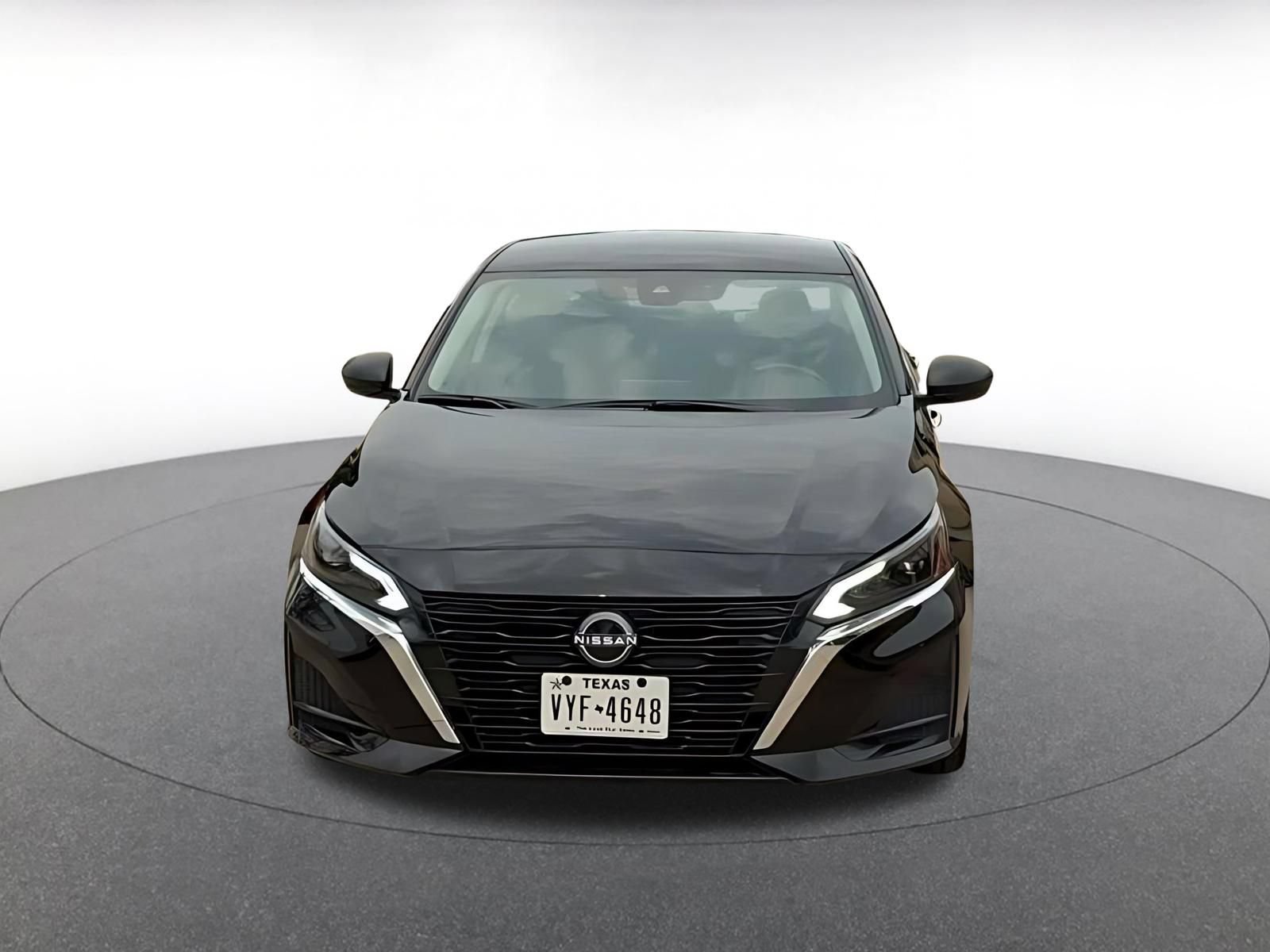 Used 2025 Nissan Altima 2.5 SV FWD image 4