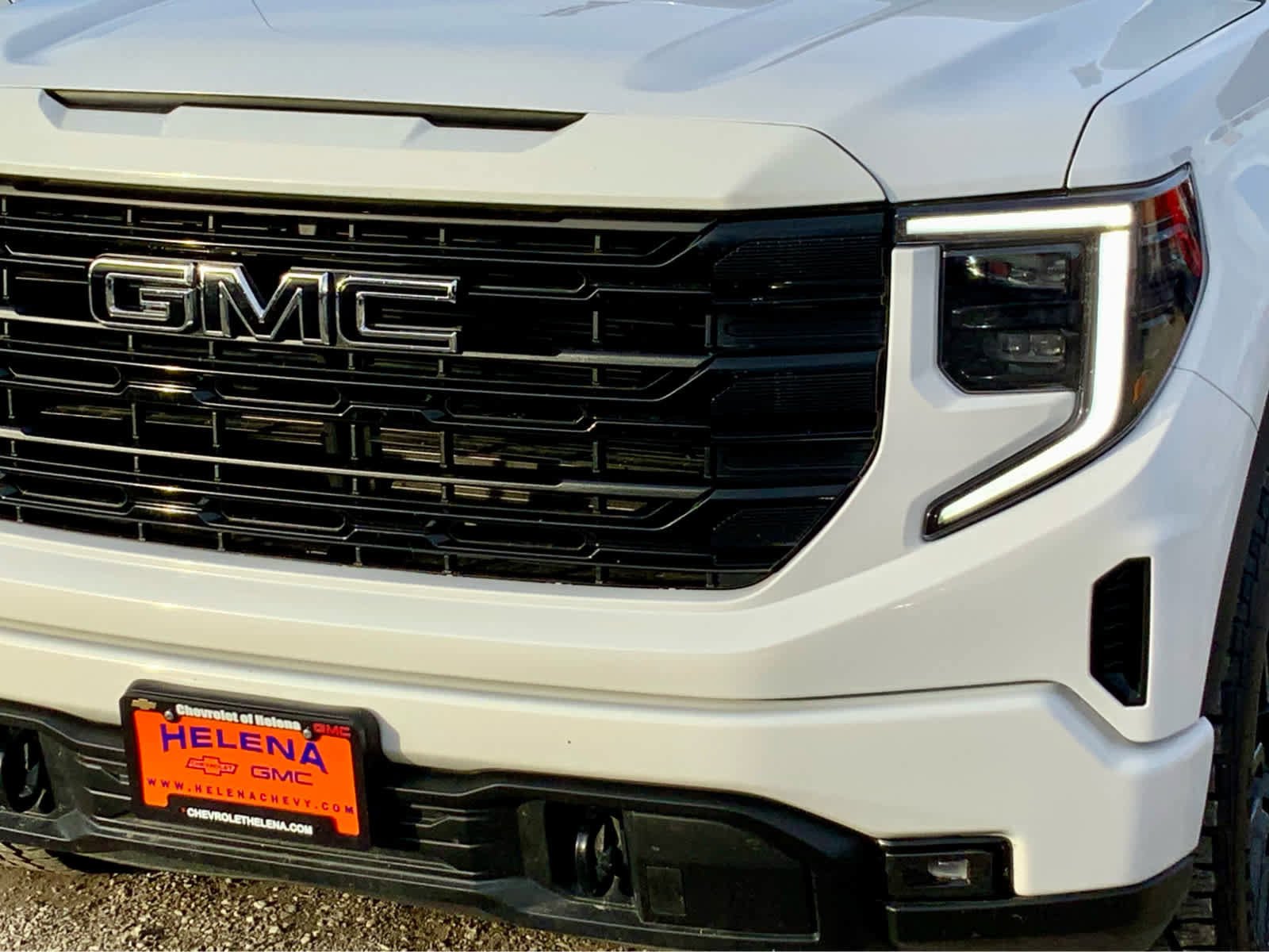 Certified 2022 GMC Sierra 1500 Elevation image 14