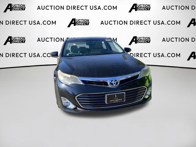 Used 2013 Toyota Avalon XLE Touring FWD image 3