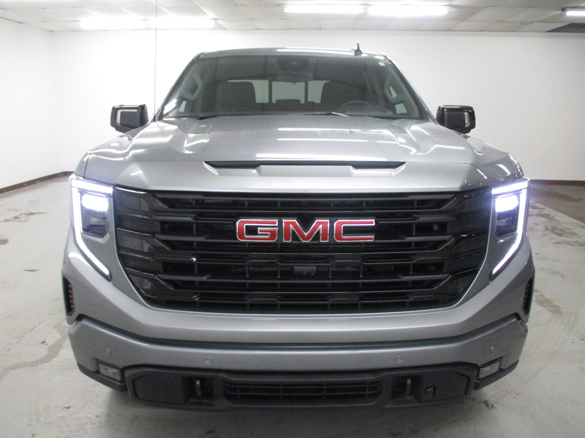 New 2026 GMC Sierra 1500 Elevation w/ Elevation Premium Package AWD/4WD image 2