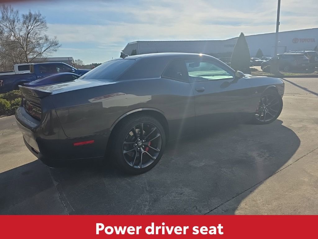 Used 2022 Dodge Challenger R/T Scat Pack image 12