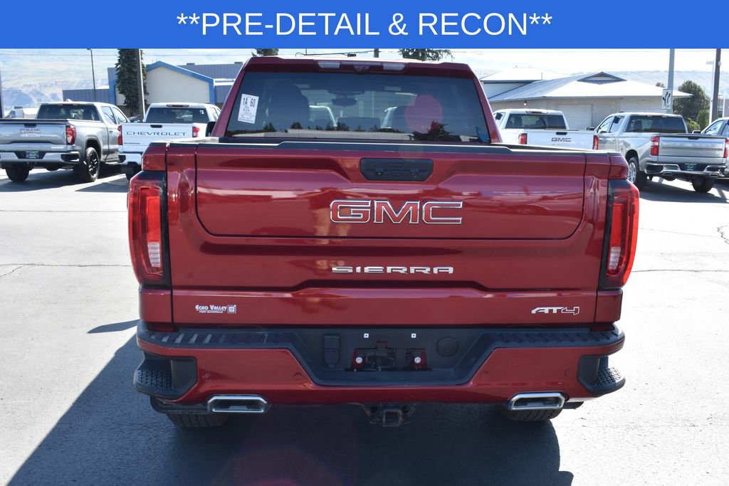 Used 2023 GMC Sierra 1500 AT4 w/ Technology Package AWD/4WD image 4