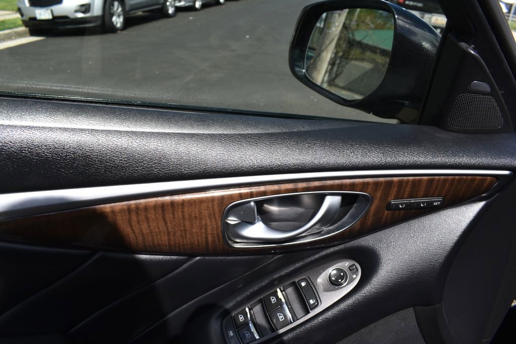Used 2014 INFINITI Q50 Premium w/ Navigation Package image 10